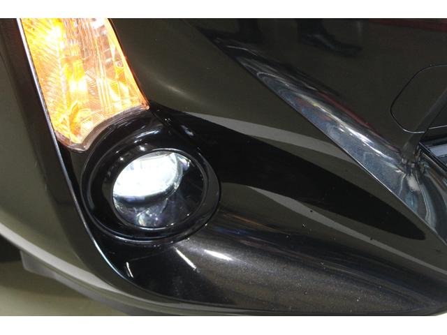 アクア Ｓ　禁煙車　ナビ　Ｂｌｕｅｔｏｏｔｈ　オートエアコン　純正ＬＥＤヘッドライト＆フォグランプ　純正１６インチアルミ　ＥＴＣ車載器　キーレス　オプションアームレスト　電動コーナーポール　新車ワンオーナー（45枚目）