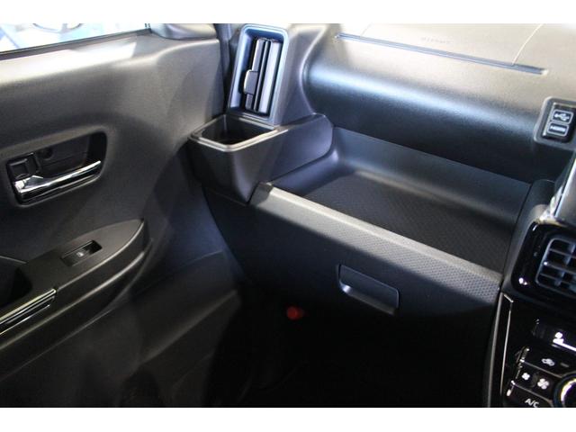 タント カスタムＸ　禁煙車　９ディスプレイオーディオ　パノラマカメラ　ＥＴＣ車載器　衝突被害軽減ブレーキ　ＬＥＤライト　両側パワースライドドア　前席左右シートヒーター　ロールサンシェイド＆シートバックテーブル　キーフリー（26枚目）