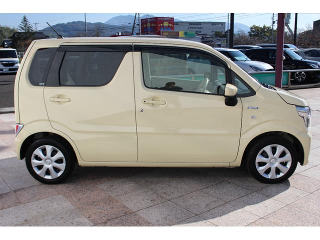 フレア ハイブリッドＸＧ　禁煙車　ナビ　Ｂｌｕｅｔｏｏｔｈ　ＤＶＤ　ＥＴＣ車載器　キーフリーシステム　運転席シートヒーター　オートエアコン　オートライト　パーキングセンサー　ベージュ内装　シフォンアイボリーメタリック（11枚目）