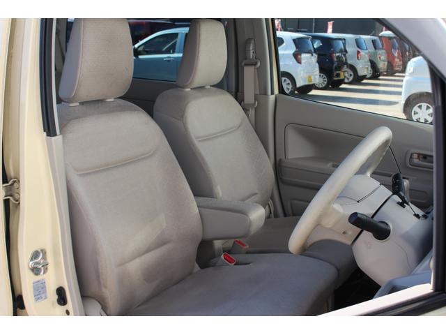 フレア ハイブリッドＸＧ　禁煙車　ナビ　Ｂｌｕｅｔｏｏｔｈ　ＤＶＤ　ＥＴＣ車載器　キーフリーシステム　運転席シートヒーター　オートエアコン　オートライト　パーキングセンサー　ベージュ内装　シフォンアイボリーメタリック（14枚目）