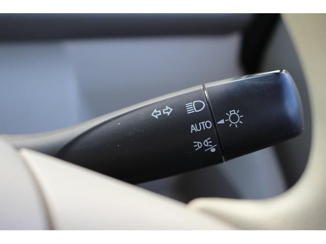 フレア ハイブリッドＸＧ　禁煙車　ナビ　Ｂｌｕｅｔｏｏｔｈ　ＤＶＤ　ＥＴＣ車載器　キーフリーシステム　運転席シートヒーター　オートエアコン　オートライト　パーキングセンサー　ベージュ内装　シフォンアイボリーメタリック（30枚目）