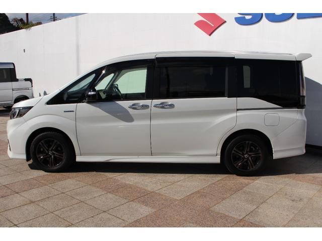 ステップワゴンスパーダ スパーダハイブリッドＧ・ＥＸホンダセンシングブラスタ　禁煙車　純正１０インチナビ　Ｂｌｕｅｔｏｏｔｈ　ＤＶＤ　フルセグＴＶ　バックカメラ　サイド＆カーテンエアバック　ＢＬＡＣＫＳＴＹＬＥ専用１６インチアルミ＆専用エクステリア　運転席＆助手席シートヒーター（7枚目）