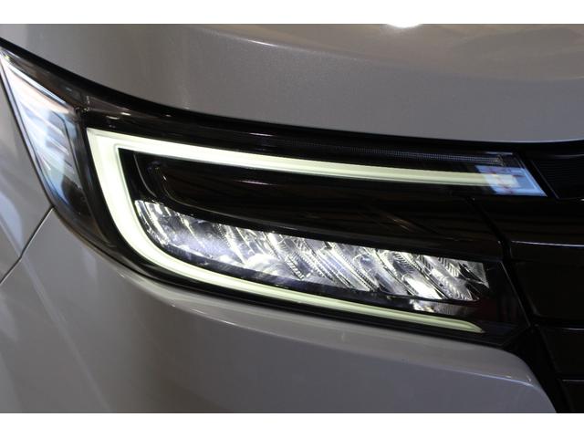 ステップワゴンスパーダ スパーダハイブリッドＧ・ＥＸホンダセンシングブラスタ　禁煙車　純正１０インチナビ　Ｂｌｕｅｔｏｏｔｈ　ＤＶＤ　フルセグＴＶ　バックカメラ　サイド＆カーテンエアバック　ＢＬＡＣＫＳＴＹＬＥ専用１６インチアルミ＆専用エクステリア　運転席＆助手席シートヒーター（60枚目）