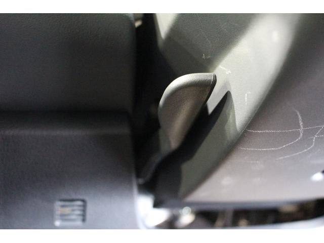 ヴォクシー ハイブリッドＳ－Ｚ（49枚目）