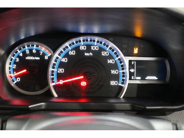 ルーミー カスタムＧ－Ｔ　禁煙車　９インチディスプレイオーディオ　パノラマカメラ　フルセグＴＶ　Ｂｌｕｅｔｏｏｔｈ　両側自動ドア　電動パーキングブレーキ　ＬＥＤヘッドライト＆フォグランプ　ＥＴＣ車載器　革巻きステアリング（29枚目）