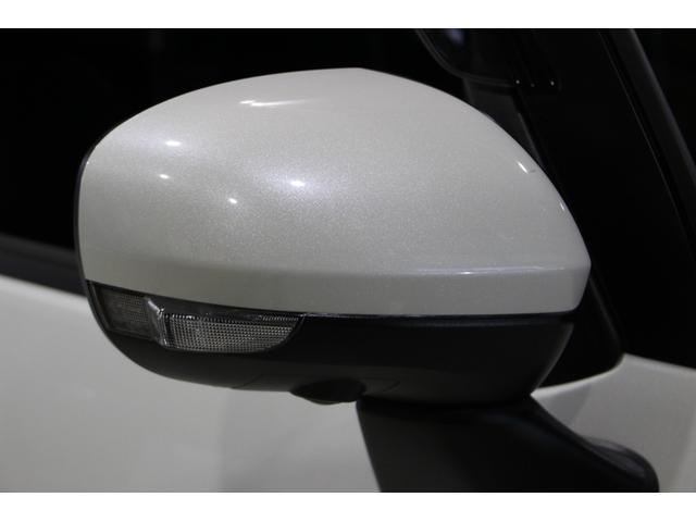 ルーミー カスタムＧ－Ｔ　禁煙車　９インチディスプレイオーディオ　パノラマカメラ　フルセグＴＶ　Ｂｌｕｅｔｏｏｔｈ　両側自動ドア　電動パーキングブレーキ　ＬＥＤヘッドライト＆フォグランプ　ＥＴＣ車載器　革巻きステアリング（42枚目）