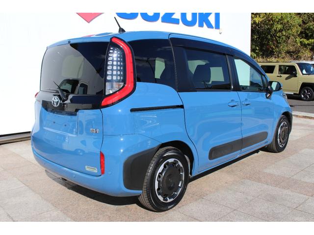 シエンタ ハイブリッドZ 禁煙車 10.5インチディスプレイ ナビ フルセグTV Bluetooth バックカメラ 前席左右シートヒーター&ステアリングヒーター 両側パワースライドドア ETC2.0車載器 AC100V(10枚目)