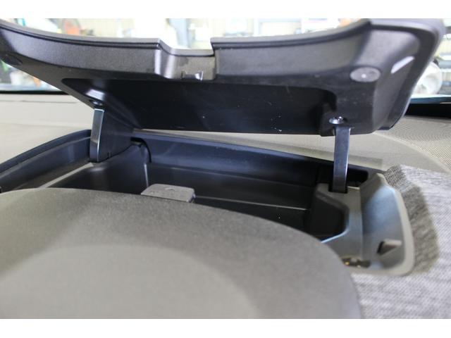 シエンタ ハイブリッドZ 禁煙車 10.5インチディスプレイ ナビ フルセグTV Bluetooth バックカメラ 前席左右シートヒーター&ステアリングヒーター 両側パワースライドドア ETC2.0車載器 AC100V(33枚目)