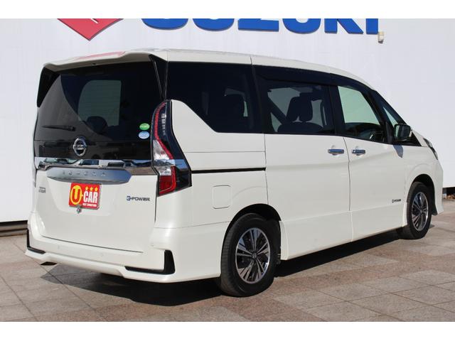 セレナ e-パワー ハイウェイスターV 禁煙車 プロパイロット パイオニア9インチナビ&フリップダウンモニター アラウンドビューモニター エマージェンシーブレーキ インテリジェントルームミラー 両側自動ドア 電動パーキングブレーキ 7人(10枚目)