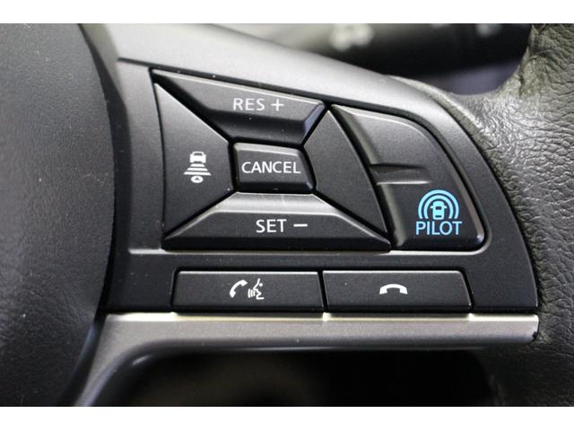 セレナ e-パワー ハイウェイスターV 禁煙車 プロパイロット パイオニア9インチナビ&フリップダウンモニター アラウンドビューモニター エマージェンシーブレーキ インテリジェントルームミラー 両側自動ドア 電動パーキングブレーキ 7人(45枚目)