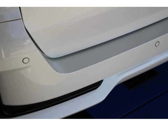 セレナ e-パワー ハイウェイスターV 禁煙車 プロパイロット パイオニア9インチナビ&フリップダウンモニター アラウンドビューモニター エマージェンシーブレーキ インテリジェントルームミラー 両側自動ドア 電動パーキングブレーキ 7人(57枚目)