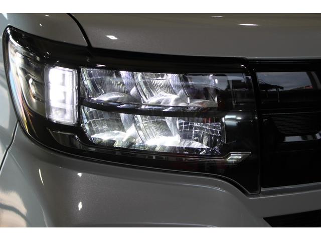 タント ファンクロス　禁煙車　届け出済未使用車　９ディスプレイオーディオ　パノラマカメラ　衝突被害軽減ブレーキ　両側自動ドア　撥水加工シート　前席左右シートヒーター　ロールサンシェイド＆シートバックテーブル　ＬＥＤライト（44枚目）