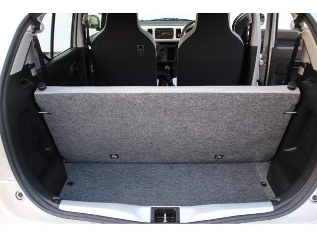 アルト Ｆ　５速マニュアル車　禁煙車（17枚目）