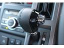 G ダーククロムベンチャー 禁煙車 9インチディスプレイオーディオ バックカメラ フルセグTV Bluetooth 音声認識機能付き HOLD機能付電動パーキングブレーキ 前席左右シートヒーター 革巻きステアリング LEDライト(25枚目)