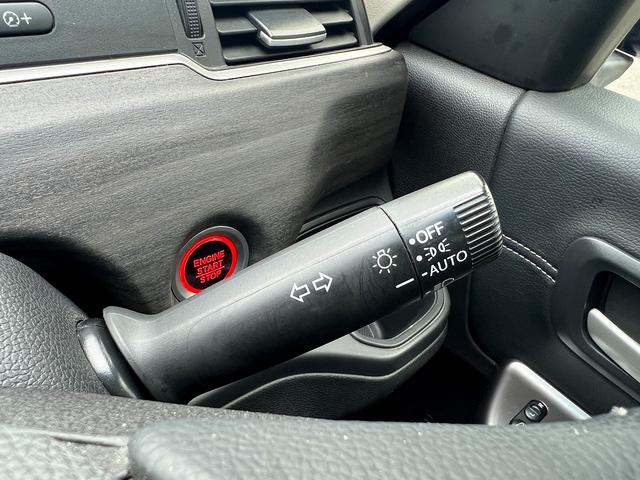 フリード G・ホンダセンシング☆ナビ☆Wパワスラ☆Bカメラ☆試乗OK☆ 純正8インチナビ☆フリップダウンモニター☆バックカメラ☆両側パワースライドドア☆LEDライト☆ハーフレザーシート☆シートヒーター☆ETC☆ホンダセンシング☆アダプティブクルーズC☆15AW☆試乗OK(11枚目)