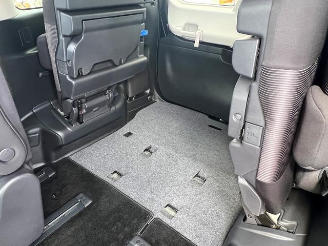 セレナ e-パワーHWSーV☆10型ナビ☆プロパイロット☆試乗OK☆ プロパイロット☆10インチナビ☆フリップダウンモニター☆アラウンンドビューモニター☆エマージェンシーブレーキ☆インテリジェントルームミラー☆両側パワースライドドア☆LEDライト☆インテリキー☆試乗OK(62枚目)