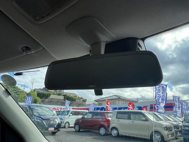 スイフトスポーツ ベースグレード☆メモリーナビ☆LEDオートライト☆試乗OK☆ 純正メモリーナビ☆デュアルセンサーブレーキサポート☆ガナドールマフラー☆専用シート☆シートヒーター☆スマートキー☆プッシュスタート☆LEDライト☆レーダークルーズC☆17AW☆走行4.4万K☆試乗OK(18枚目)