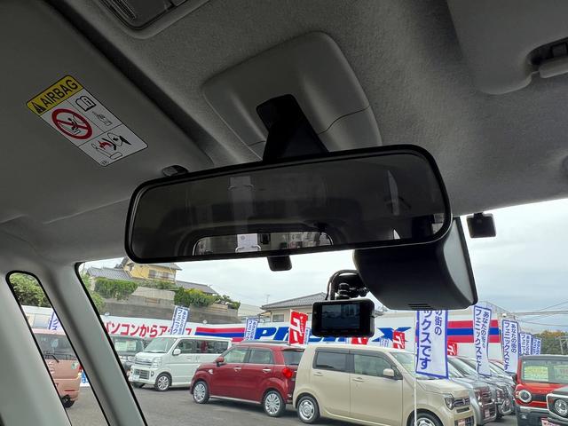 タンク カスタムG-T☆ナビ☆Bカメラ☆両側パワスラ☆試乗OK 純正SDナビ☆バックカメラ☆両側パワースライドドア☆LEDオートライト☆スマートキー☆オートエアコン☆アイドリングストップ☆ETC☆スマートアシスト☆クルーズコントロール☆走行2.1万K☆試乗OK(17枚目)