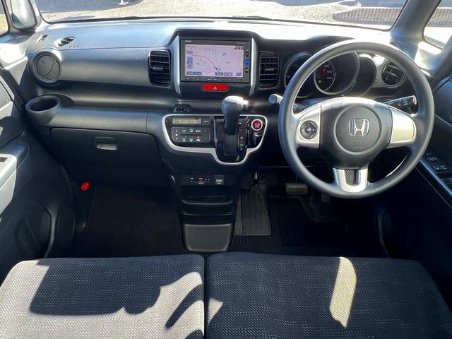 Ｎ－ＢＯＸ Ｇ・Ｌパッケージ☆純正ナビ☆Ｂカメラ☆パワスラ☆試乗ＯＫ☆　純正メモリーナビ☆バックカメラ☆パワースライドドア☆スマートキー☆プッシュスタート☆ＥＴＣ☆オートエアコン☆リアスライドシート☆シートバックテーブル☆ヘッドライトレベライザー☆走行５．７万Ｋ☆試乗ＯＫ（3枚目）