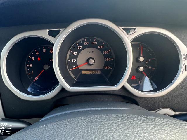 ハイラックスサーフ ＳＳＲ－Ｘ☆リフトアップ☆サイドステップ☆ＥＴＣ☆試乗ＯＫ☆　切り換え４ＷＤ☆デフロック☆リフトアップ☆バンパーガード☆サイドステップ☆ルーフキャリア☆テールガード☆ＦＵＥＬ１７ＡＷ☆ＥＴＣ☆オートエアコン☆バックカメラ☆オートライト☆走行１０．６万Ｋ☆試乗ＯＫ（21枚目）