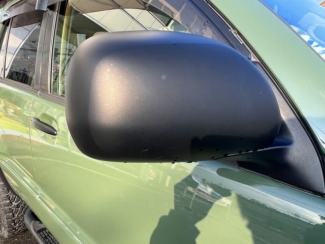 ハイラックスサーフ ＳＳＲ－Ｘ☆リフトアップ☆サイドステップ☆ＥＴＣ☆試乗ＯＫ☆　切り換え４ＷＤ☆デフロック☆リフトアップ☆バンパーガード☆サイドステップ☆ルーフキャリア☆テールガード☆ＦＵＥＬ１７ＡＷ☆ＥＴＣ☆オートエアコン☆バックカメラ☆オートライト☆走行１０．６万Ｋ☆試乗ＯＫ（44枚目）