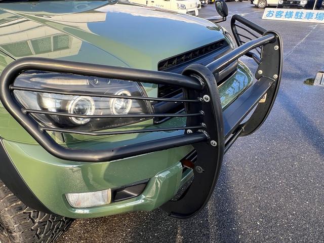 ハイラックスサーフ ＳＳＲ－Ｘ☆リフトアップ☆サイドステップ☆ＥＴＣ☆試乗ＯＫ☆　切り換え４ＷＤ☆デフロック☆リフトアップ☆バンパーガード☆サイドステップ☆ルーフキャリア☆テールガード☆ＦＵＥＬ１７ＡＷ☆ＥＴＣ☆オートエアコン☆バックカメラ☆オートライト☆走行１０．６万Ｋ☆試乗ＯＫ（50枚目）