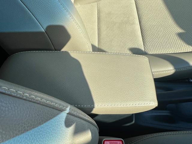 フィットシャトルハイブリッド ハイブリッド・ナビプレミアムセレクション☆HID☆試乗OK☆ 純正HDDナビ☆バックカメラ☆スマートキー☆HIDオートライト☆ハーフレザーシート☆クルーズコントロール☆オートエアコン☆ビルトインETC☆電動格納ミラー☆横滑り防止装置☆走行5.3万K☆試乗OK(33枚目)