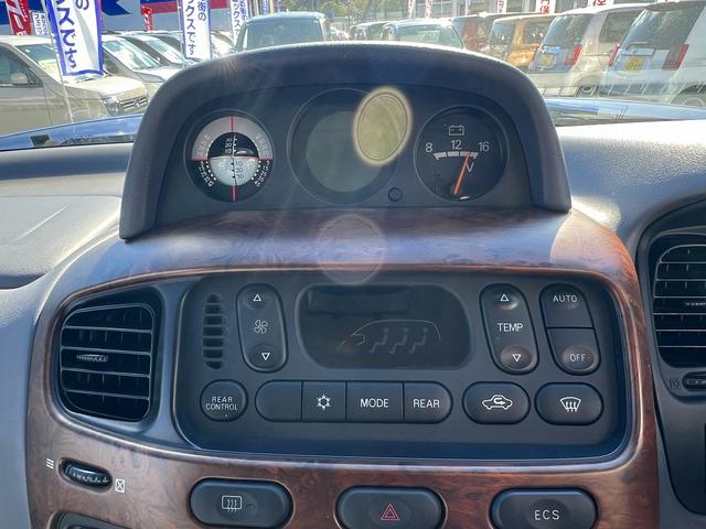 デリカスペースギア ロング スーパーエクシード☆メモリーナビ☆ETC☆試乗OK☆ ディーゼルターボ☆切替4WD☆クリスタルライトルーフ☆オートステップ☆メモリーナビ☆バックカメラ☆キーレス☆ETC☆JAOSカンガルーバー☆リアラダー☆オートエアコン☆オープンカントリー☆試乗OK(23枚目)