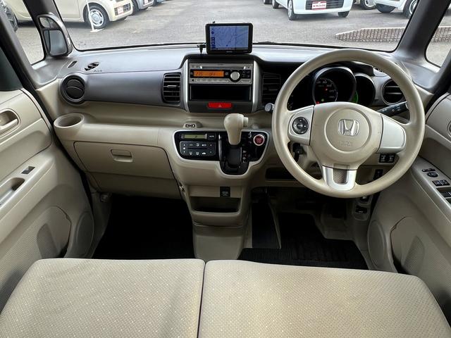 N-BOX G・Lパッケージ☆ポータブルナビ☆☆両側パワスラ☆試乗OK☆ ポータブルナビTV☆両側パワースライドドア☆スマートキー☆プッシュスタート☆オートエアコン☆14AW☆ベンチシート☆アームレスト☆ステアリモコン☆プライバシーガラス☆ABS☆走行4.8万K☆試乗OK(3枚目)