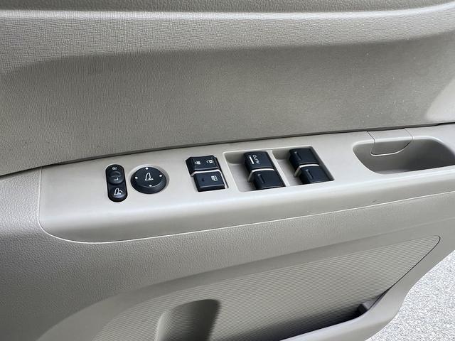 N-BOX G・Lパッケージ☆ポータブルナビ☆☆両側パワスラ☆試乗OK☆ ポータブルナビTV☆両側パワースライドドア☆スマートキー☆プッシュスタート☆オートエアコン☆14AW☆ベンチシート☆アームレスト☆ステアリモコン☆プライバシーガラス☆ABS☆走行4.8万K☆試乗OK(34枚目)