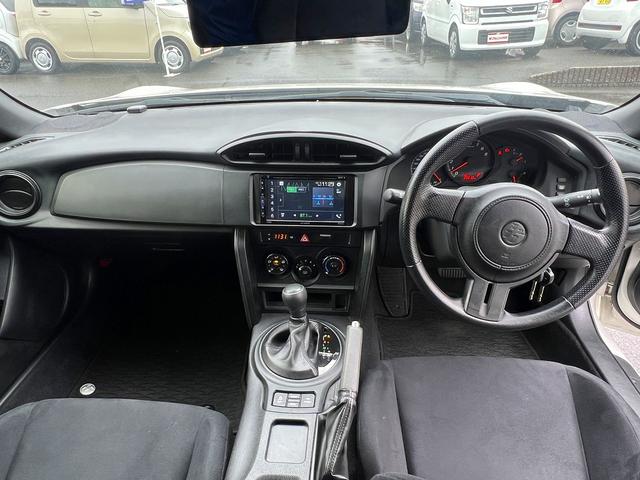 ８６ Ｇ☆ディスプレイオーディオ☆前後ドラレコ☆ＥＴＣ☆試乗ＯＫ☆　ディスプレイオーディオ☆バックカメラ☆１８ＡＷ☆キーレス☆ＨＩＤライト☆ヘッドライトレベライザー☆ＥＴＣ☆前後ドライブレコーダー☆電動格納ミラー☆エアバッグ☆ＡＢＳ☆走行２．９万Ｋ☆試乗ＯＫ（3枚目）