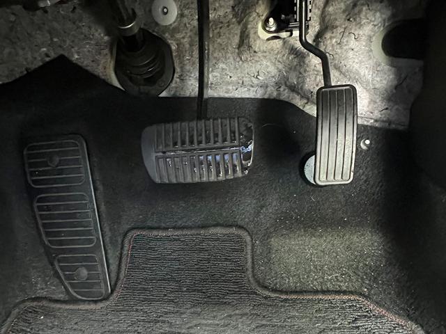 ８６ Ｇ☆ディスプレイオーディオ☆前後ドラレコ☆ＥＴＣ☆試乗ＯＫ☆　ディスプレイオーディオ☆バックカメラ☆１８ＡＷ☆キーレス☆ＨＩＤライト☆ヘッドライトレベライザー☆ＥＴＣ☆前後ドライブレコーダー☆電動格納ミラー☆エアバッグ☆ＡＢＳ☆走行２．９万Ｋ☆試乗ＯＫ（30枚目）