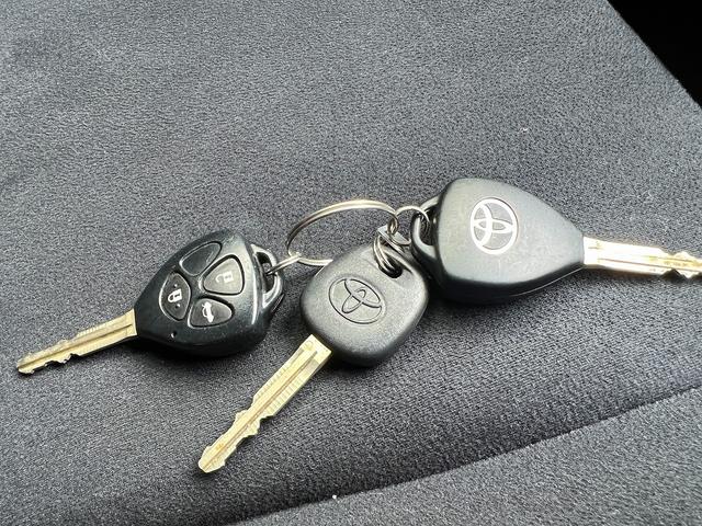 ８６ Ｇ☆ディスプレイオーディオ☆前後ドラレコ☆ＥＴＣ☆試乗ＯＫ☆　ディスプレイオーディオ☆バックカメラ☆１８ＡＷ☆キーレス☆ＨＩＤライト☆ヘッドライトレベライザー☆ＥＴＣ☆前後ドライブレコーダー☆電動格納ミラー☆エアバッグ☆ＡＢＳ☆走行２．９万Ｋ☆試乗ＯＫ（42枚目）