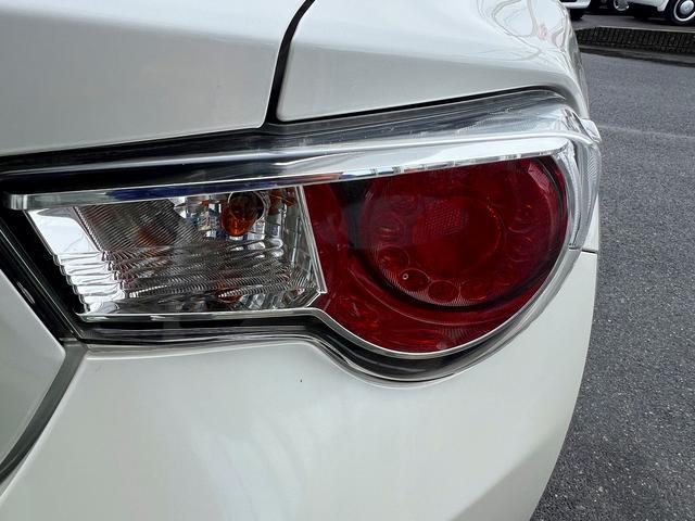 ８６ Ｇ☆ディスプレイオーディオ☆前後ドラレコ☆ＥＴＣ☆試乗ＯＫ☆　ディスプレイオーディオ☆バックカメラ☆１８ＡＷ☆キーレス☆ＨＩＤライト☆ヘッドライトレベライザー☆ＥＴＣ☆前後ドライブレコーダー☆電動格納ミラー☆エアバッグ☆ＡＢＳ☆走行２．９万Ｋ☆試乗ＯＫ（52枚目）