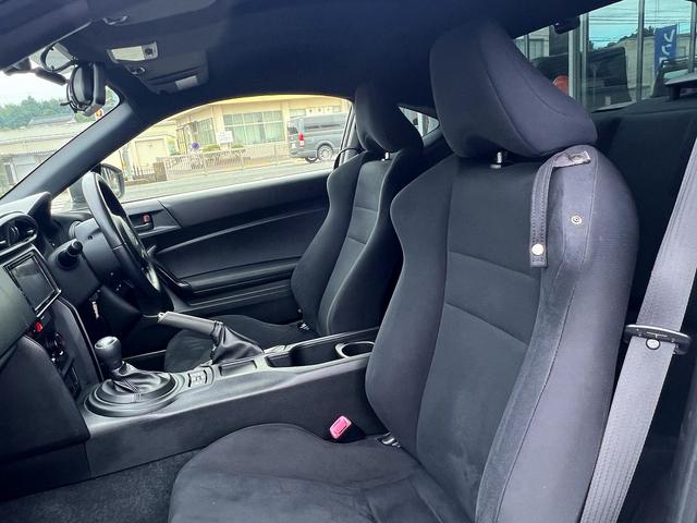 ８６ Ｇ☆ディスプレイオーディオ☆前後ドラレコ☆ＥＴＣ☆試乗ＯＫ☆　ディスプレイオーディオ☆バックカメラ☆１８ＡＷ☆キーレス☆ＨＩＤライト☆ヘッドライトレベライザー☆ＥＴＣ☆前後ドライブレコーダー☆電動格納ミラー☆エアバッグ☆ＡＢＳ☆走行２．９万Ｋ☆試乗ＯＫ（67枚目）