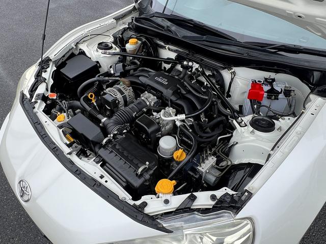 ８６ Ｇ☆ディスプレイオーディオ☆前後ドラレコ☆ＥＴＣ☆試乗ＯＫ☆　ディスプレイオーディオ☆バックカメラ☆１８ＡＷ☆キーレス☆ＨＩＤライト☆ヘッドライトレベライザー☆ＥＴＣ☆前後ドライブレコーダー☆電動格納ミラー☆エアバッグ☆ＡＢＳ☆走行２．９万Ｋ☆試乗ＯＫ（77枚目）