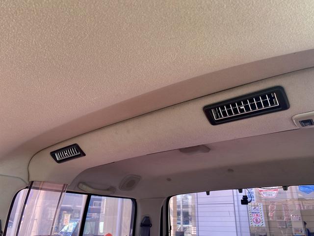 ランドクルーザー80 VXリミテッド☆5人乗り☆サンルーフ☆リフトUP☆試乗OK☆ 4WD☆1ナンバー登録☆5人乗り☆リフトアップ☆MKW16AW☆オープンカントリー☆サイドステップ☆ガナドールマフラー☆サンルーフ☆革調シートカバー☆ナビ☆バックカメラ☆ETC☆クルーズコントロール☆(22枚目)