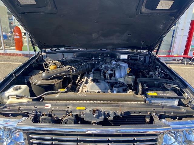 ランドクルーザー80 VXリミテッド☆5人乗り☆サンルーフ☆リフトUP☆試乗OK☆ 4WD☆1ナンバー登録☆5人乗り☆リフトアップ☆MKW16AW☆オープンカントリー☆サイドステップ☆ガナドールマフラー☆サンルーフ☆革調シートカバー☆ナビ☆バックカメラ☆ETC☆クルーズコントロール☆(76枚目)