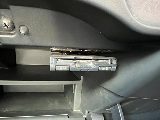 ノート e-パワー X☆純正ナビ☆全周囲M☆エマブレ☆試乗OK☆ 純正メモリーナビTV☆アラウンンドビューモニター☆エマージェンシーブレーキ☆インテリジェントルームミラー☆インテリキー☆ETC☆オートエアコン☆オートライト☆電動格納ミラー☆走行5.5万K☆試乗OK(10枚目)