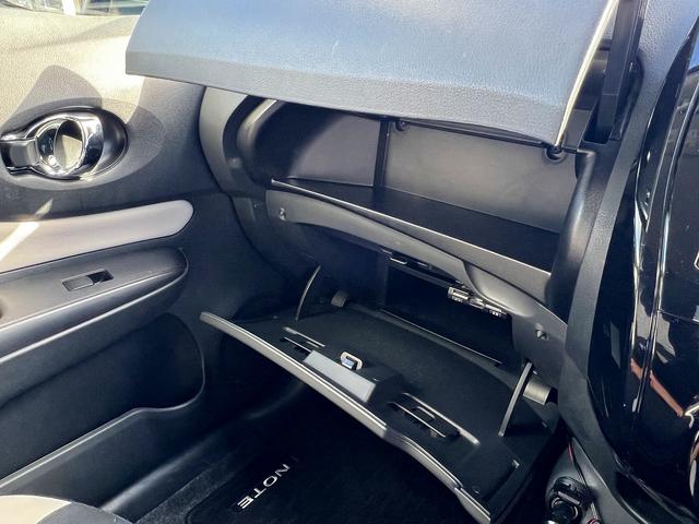 ノート e-パワー X☆純正ナビ☆全周囲M☆エマブレ☆試乗OK☆ 純正メモリーナビTV☆アラウンンドビューモニター☆エマージェンシーブレーキ☆インテリジェントルームミラー☆インテリキー☆ETC☆オートエアコン☆オートライト☆電動格納ミラー☆走行5.5万K☆試乗OK(12枚目)