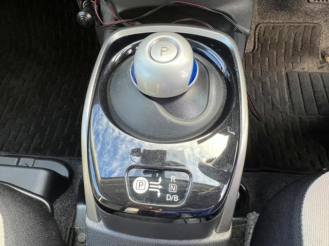 ノート e-パワー X☆純正ナビ☆全周囲M☆エマブレ☆試乗OK☆ 純正メモリーナビTV☆アラウンンドビューモニター☆エマージェンシーブレーキ☆インテリジェントルームミラー☆インテリキー☆ETC☆オートエアコン☆オートライト☆電動格納ミラー☆走行5.5万K☆試乗OK(13枚目)