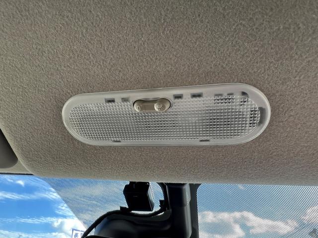 ノート e-パワー X☆純正ナビ☆全周囲M☆エマブレ☆試乗OK☆ 純正メモリーナビTV☆アラウンンドビューモニター☆エマージェンシーブレーキ☆インテリジェントルームミラー☆インテリキー☆ETC☆オートエアコン☆オートライト☆電動格納ミラー☆走行5.5万K☆試乗OK(25枚目)