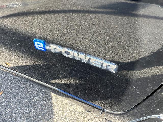 ノート e-パワー X☆純正ナビ☆全周囲M☆エマブレ☆試乗OK☆ 純正メモリーナビTV☆アラウンンドビューモニター☆エマージェンシーブレーキ☆インテリジェントルームミラー☆インテリキー☆ETC☆オートエアコン☆オートライト☆電動格納ミラー☆走行5.5万K☆試乗OK(41枚目)