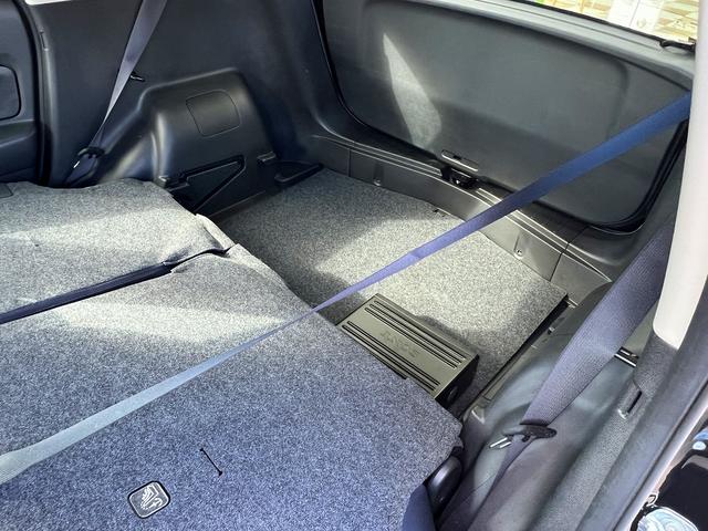 ノート e-パワー X☆純正ナビ☆全周囲M☆エマブレ☆試乗OK☆ 純正メモリーナビTV☆アラウンンドビューモニター☆エマージェンシーブレーキ☆インテリジェントルームミラー☆インテリキー☆ETC☆オートエアコン☆オートライト☆電動格納ミラー☆走行5.5万K☆試乗OK(61枚目)