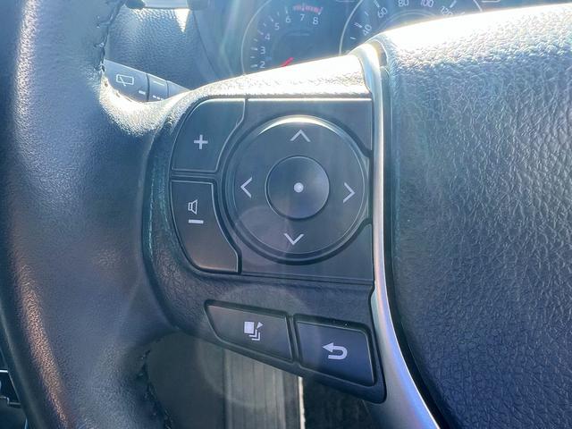 ヴォクシー ZS 煌III☆純正9インチナビ☆両側パワスラ☆試乗OK☆ 4WD☆純正9インチナビ☆フリップダウンモニター☆バックカメラ☆両側パワースライドドア☆革調シートカバー☆車高調☆LEDライト☆セーフティセンス☆スマートキー☆アイドリングストップ☆ETC☆試乗OK(6枚目)