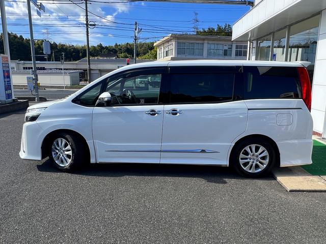 ヴォクシー ZS 煌III☆純正9インチナビ☆両側パワスラ☆試乗OK☆ 4WD☆純正9インチナビ☆フリップダウンモニター☆バックカメラ☆両側パワースライドドア☆革調シートカバー☆車高調☆LEDライト☆セーフティセンス☆スマートキー☆アイドリングストップ☆ETC☆試乗OK(51枚目)