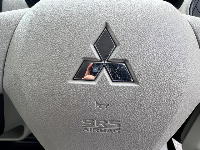 eKワゴン E☆ディスプレイオーディオ☆バックカメラ☆ETC☆試乗OK☆ ディスプレイオーディオ☆バックカメラ☆ブルートゥース☆運転席シートヒーター☆LEDヘッドライトバルブ☆ETC☆キーレス☆ベンチシート☆アームレスト☆ドラレコ☆14インチAW☆走行4.6万K☆試乗OK(6枚目)