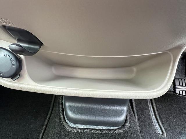 eKワゴン E☆ディスプレイオーディオ☆バックカメラ☆ETC☆試乗OK☆ ディスプレイオーディオ☆バックカメラ☆ブルートゥース☆運転席シートヒーター☆LEDヘッドライトバルブ☆ETC☆キーレス☆ベンチシート☆アームレスト☆ドラレコ☆14インチAW☆走行4.6万K☆試乗OK(13枚目)