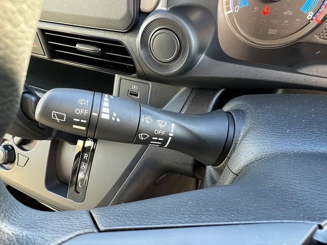 デイズ S☆メモリーナビ☆エマブレ☆ワンオーナー☆試乗OK☆ ワンオーナー☆フルセグメモリーナビ☆エマージェンシーブレーキ☆キーレスエントリー☆ETC☆アイドリングストップ☆ライトレベライザー☆ベンチシート☆アームレスト☆電動格納ミラー☆USB充電☆試乗OK(5枚目)