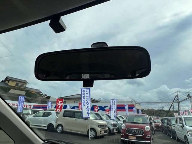 デイズ J☆SDナビ☆ヘッドライトレベライザー☆キーレス☆試乗OK☆ SDナビTV☆キーレスエントリー☆ETC☆ヘッドライトレベライザー☆ベンチシート☆アームレスト☆電動格納ミラー☆フロアマット☆ドアバイザー☆プライバシーガラス☆Wエアバッグ☆走行0.7万K☆試乗OK(13枚目)